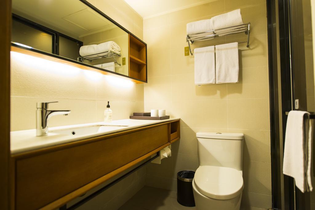 Ji Hotel Xintiandi Shanghai Extérieur photo